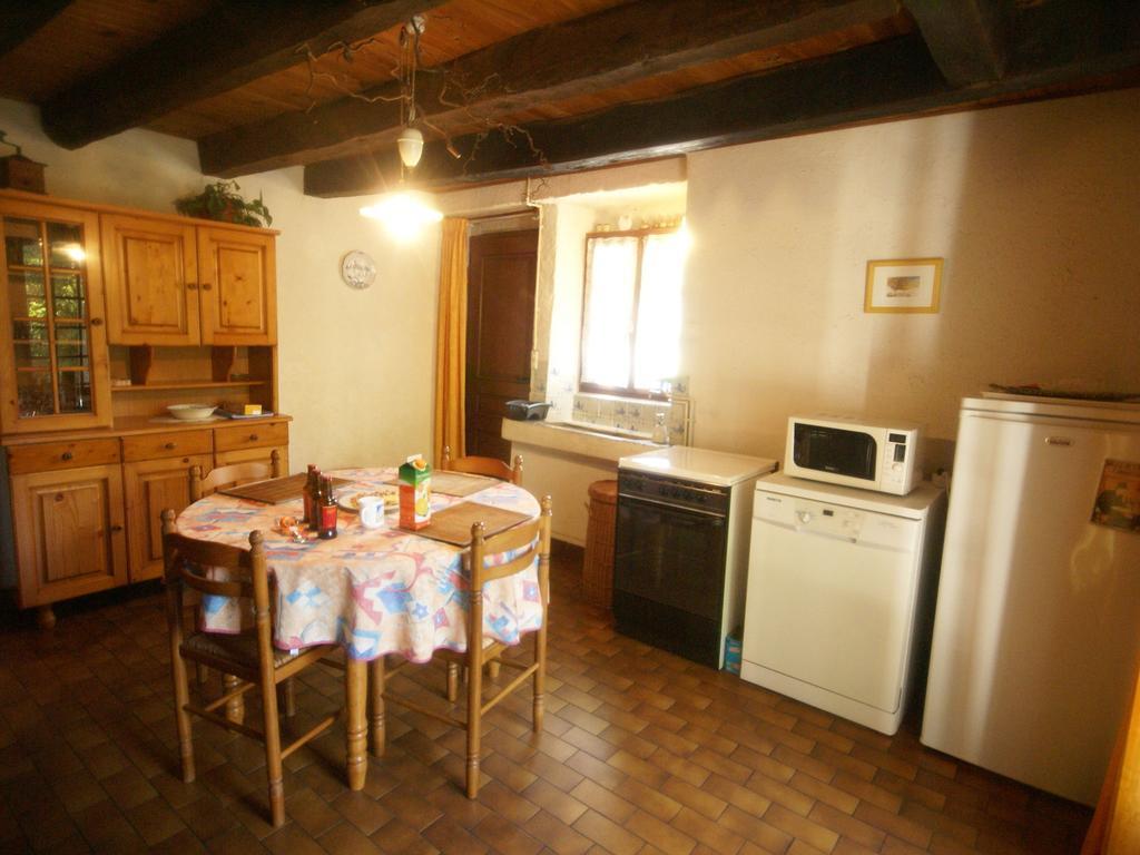 Holiday Home Near Chapelle Aux Bois バン・レ・バン エクステリア 写真