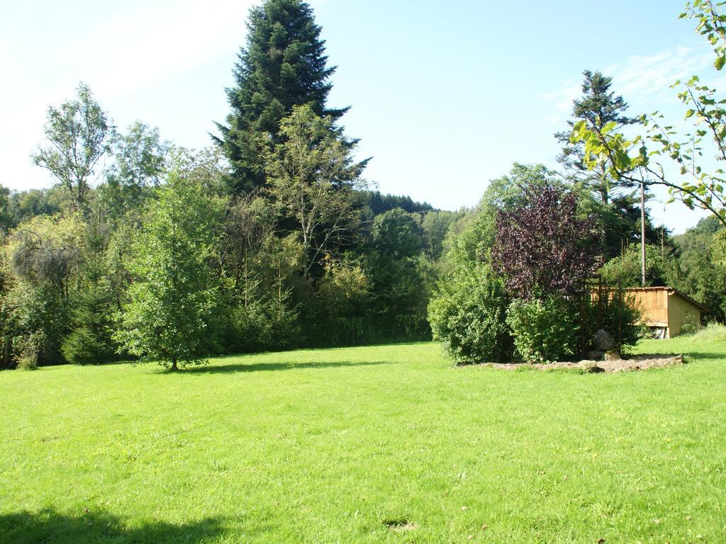 Holiday Home Near Chapelle Aux Bois バン・レ・バン エクステリア 写真